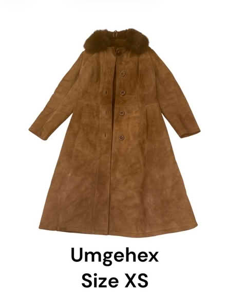Photo of free Umgehex Woman’s Coat (Brooklyn Storage) #1