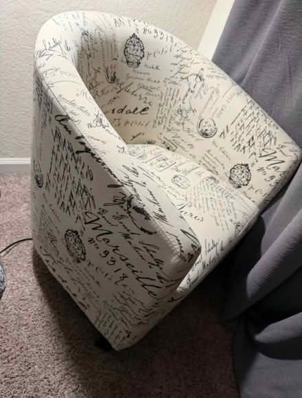 Photo of free Padded Chair (Gatlin & I-95) #1