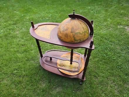 Photo of free Drinks globe (Rowland's Castle PO9) #1