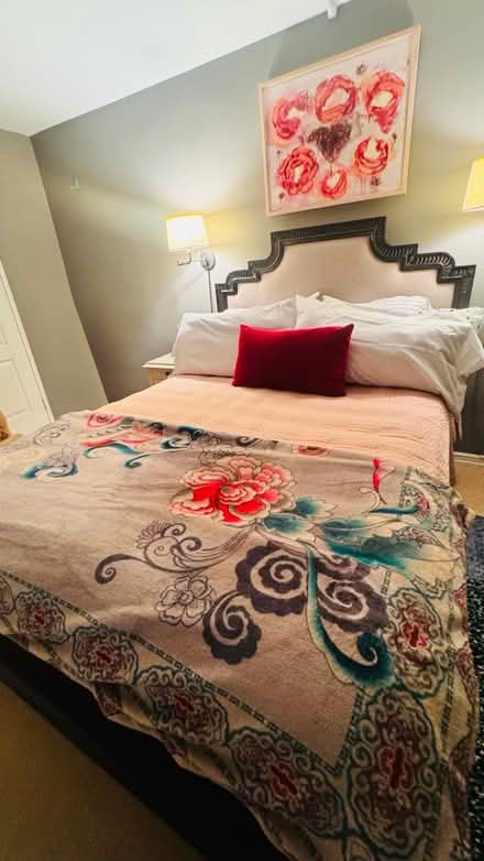Photo of free Queen bed (Upper West Side) #4