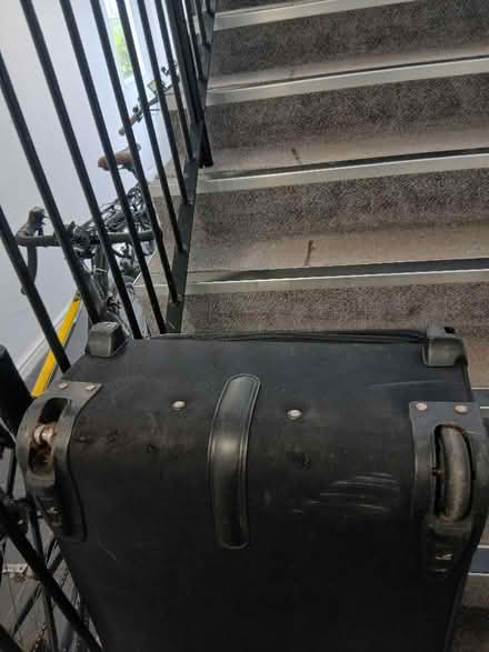 Photo of free luggage (Carrick Knowe EH12) #2