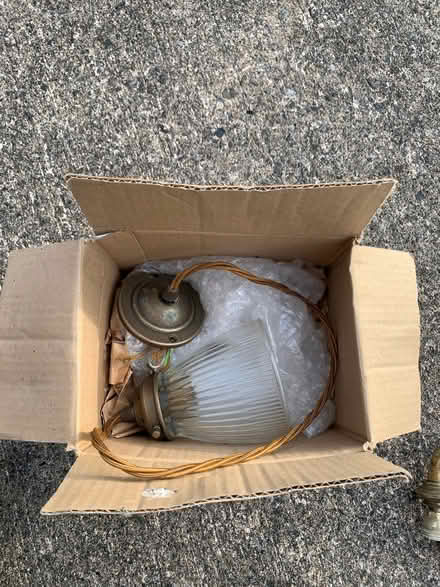 Photo of free Assorted light fittings (Maesbrook SY10) #3