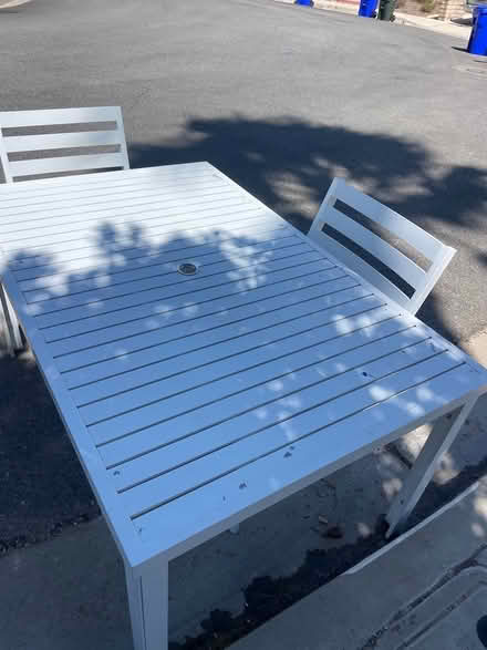 Photo of free outdoor table and chairs (Santa Clarita ca) #1