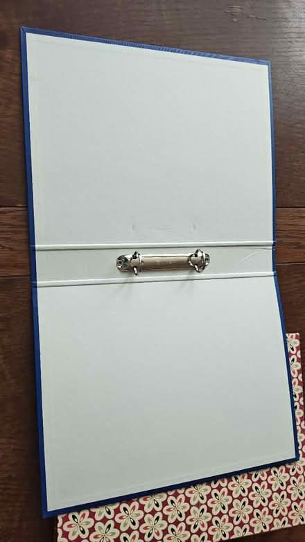 Photo of free 2 x ring binders (Heaton NE6) #3