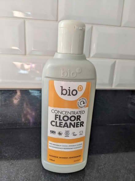 Photo of free Mostly full bottle of floor cleaner (New Cross SE14) #1