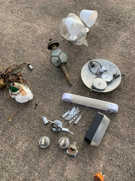 Photo of free Assorted light fittings (Maesbrook SY10) #1