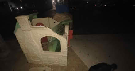 Photo of free Kids playhouse, must pickup by 6am (1128 South Norton) #3