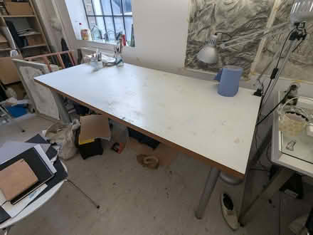 Photo of free Large table/desk (De Beauvoir Town N1) #1