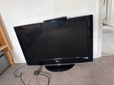 Photo of free lg tv (Downswood ME15) #1