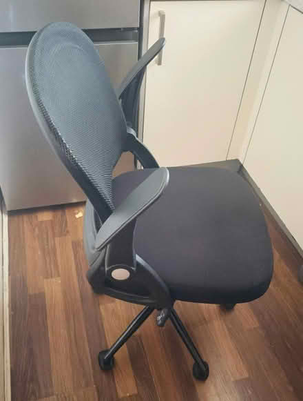 Photo of free Office chair #2 (RM1 1EG) #1