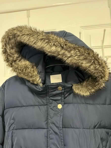 Photo of free George ladies navy puffer jacket size 18 (Horton TA19) #3