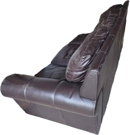 Photo of free Sofa (Wrestlingworth SG19) #1