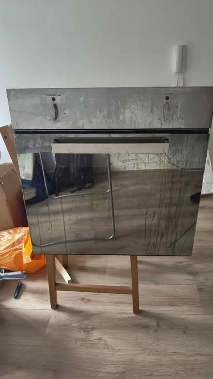 Photo of free CDAY built in Oven (New Cross [SE14]) #1