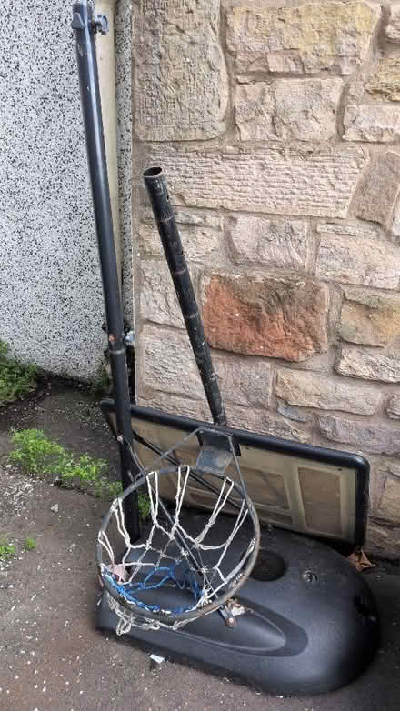 Photo of free Basketball hoop (Chesser EH11) #2