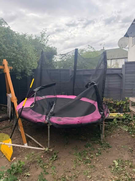 Photo of free 8 ft trampoline (isleworth TW7) #1