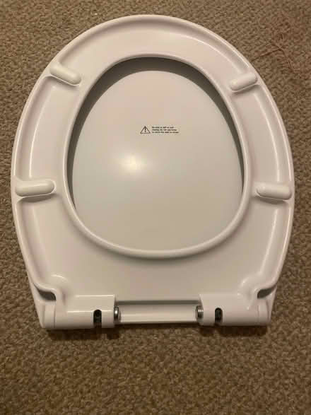 Photo of free Toilet seat (Fareham central PO16) #3