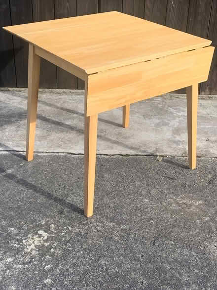 Photo of free Kitchen table (Baillieston G69) #1