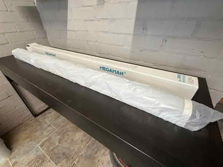 Photo of free Garage strip light (Inham Nook NG9) #2