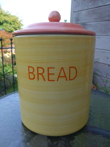 Photo of free Breadbin (Cam GL11) #1