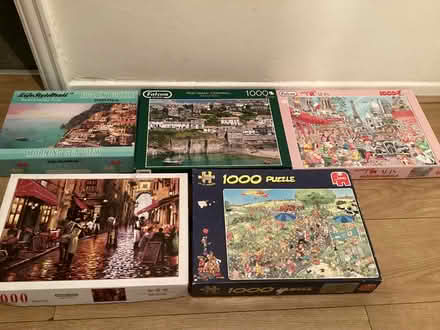 Photo of free 5 jigsaws (Upton CH49) #1