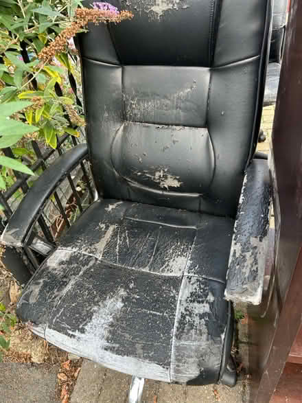 Photo of free 3 Used office chairs (Mitcham) #1