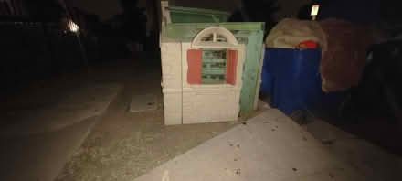 Photo of free Kids playhouse, must pickup by 6am (1128 South Norton) #1