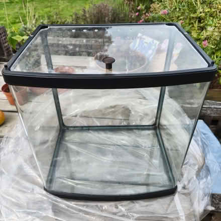 Photo of free Aquarium curved front (Ainsdale-on-Sea PR8) #1