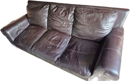 Photo of free Sofa (Wrestlingworth SG19) #2