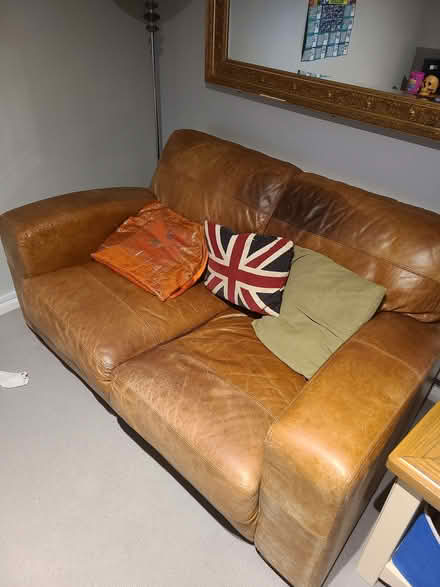 Photo of free Brown leather sofa (Beckenham BR3) #1