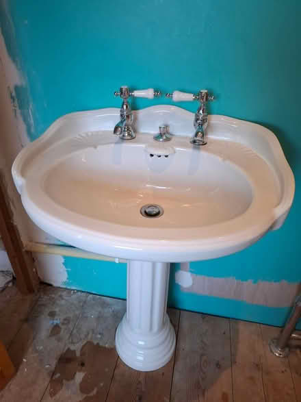 Photo of free Vintage Bathroom Suite (Easyland Rd, Yeovil BA21) #4
