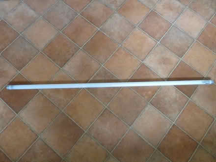 Photo of free 4 ft. fluorescent tube (Ruislip HA4) #1
