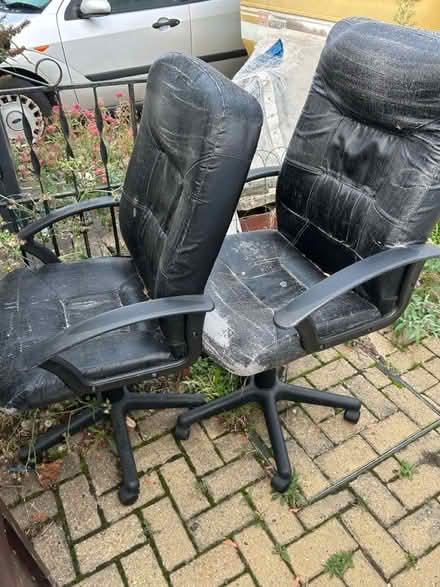 Photo of free 3 Used office chairs (Mitcham) #2