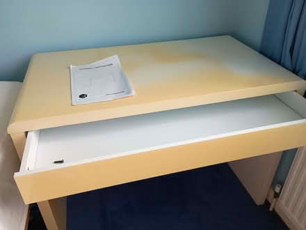 Photo of free Work desk with drawer (Lower Earley RG6) #2