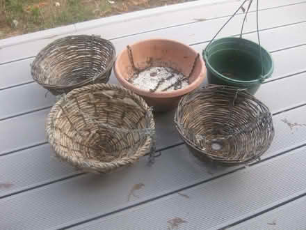 Photo of free Hanging baskets (Lower Earley RG6) #1