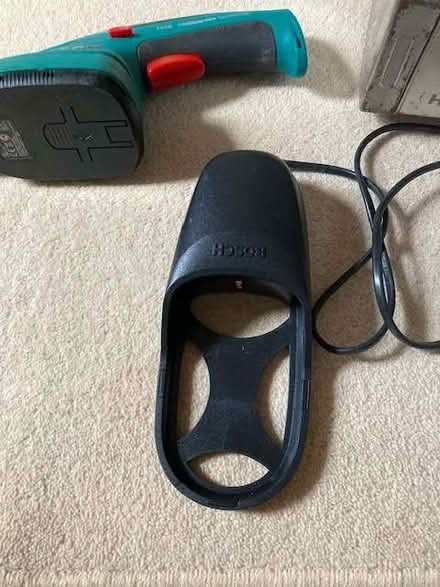 Photo of free Bosch Cordless Shrub Trimmer (Wellesbourne CV35) #4