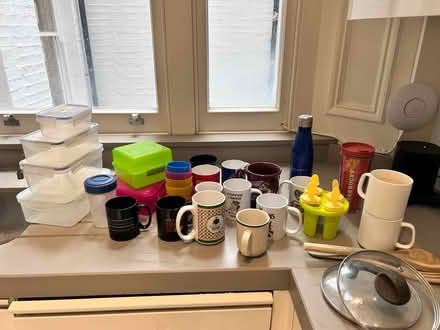 Photo of free Mugs, Tupperware, water bottles (Earls Court SW5) #1