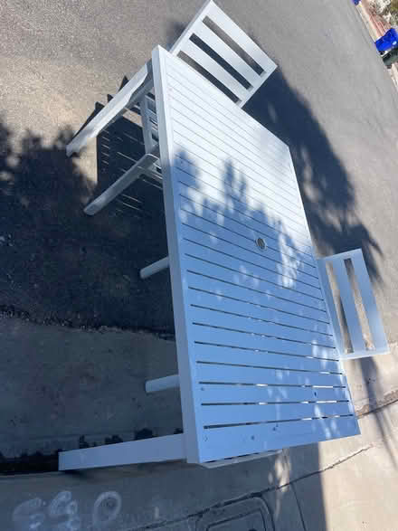 Photo of free outdoor table and chairs (Santa Clarita ca) #2