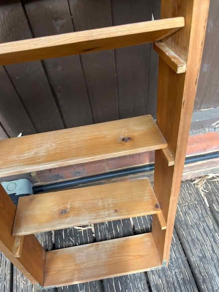 Photo of free Little wooden shelf (Chiswick) #4