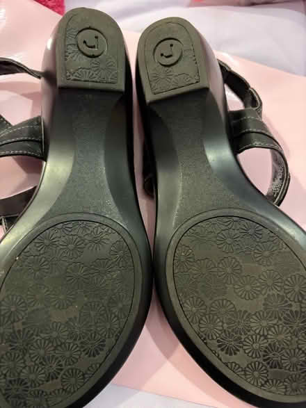 Photo of free Rockport Sandals (Westbury BA13) #2