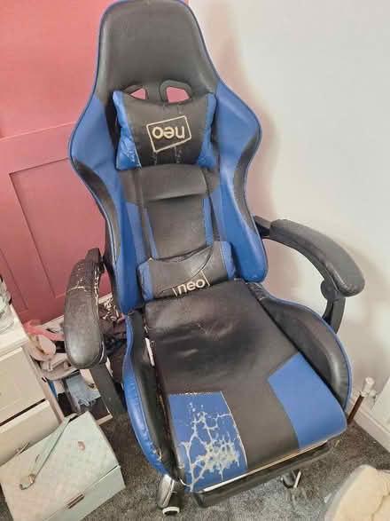 Photo of free Gaming chair. (Wardley M27) #1