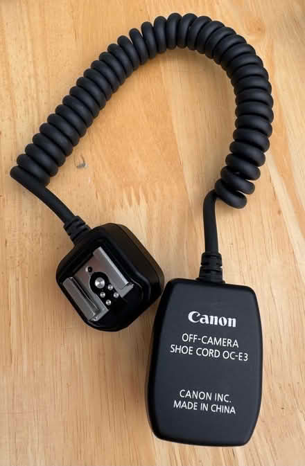 Photo of free Canon OFF-CAMERA SHOE CORD OC-E3 (Great Dunmow CM6) #1