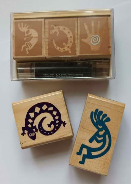 Photo of free Set of wooden stamps with Southwestern‐style designs: (Hatch End HA5) #1