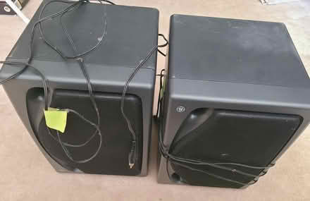 Photo of free Speakers (Centrepointe) #1