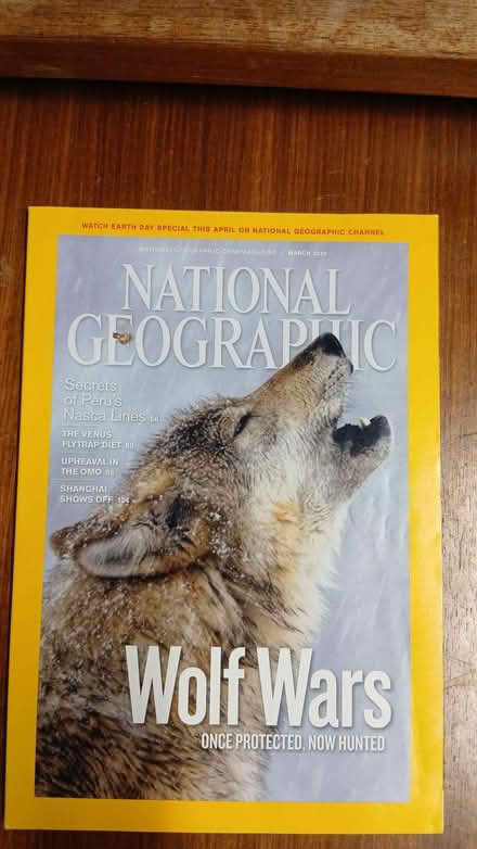 Photo of free National Geographic - Wolf Wars - March 2010 (Maidenhead SL6) #1