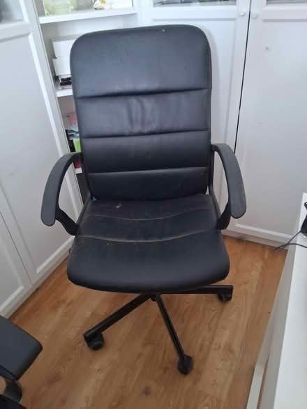 Photo of free Desk chair (Norbury SW16 5) #2