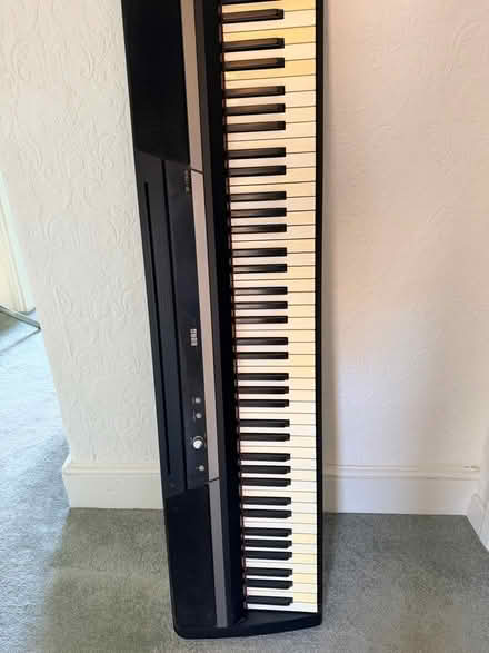 Photo of free Korg keyboard (Rock Ferry CH42) #1