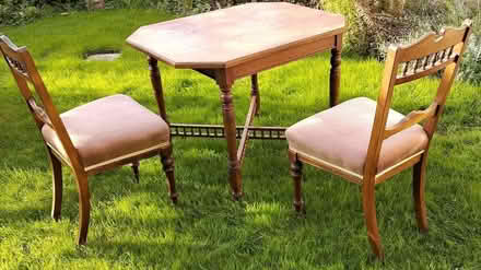 Photo of free Old wooden table and four chairs (Belper DE56 1LG) #1