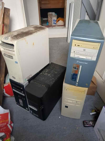 Photo of free Old PC towers (Droylsden) #1