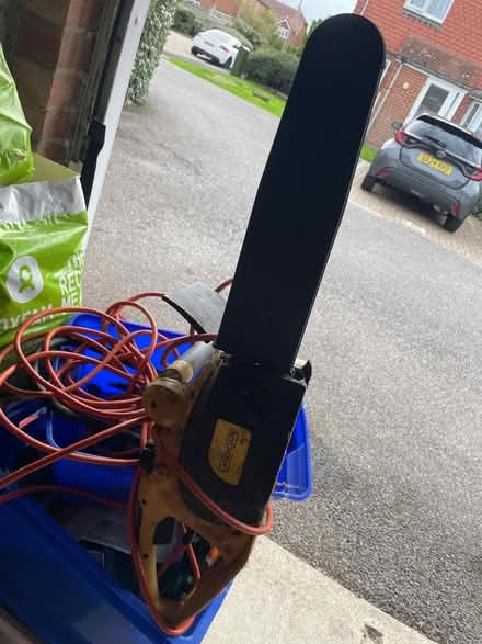 Photo of free Electric Chainsaw (Langney BN23) #1