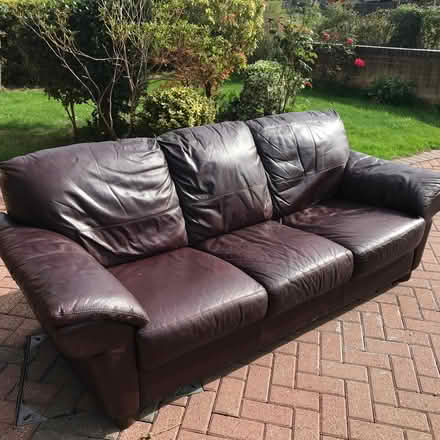 Photo of free 3 seater Leather setee (Kinnerley SY10) #1